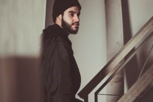 Menghitamkan Brewok Untuk Penampilan brewok yang lebih menawan